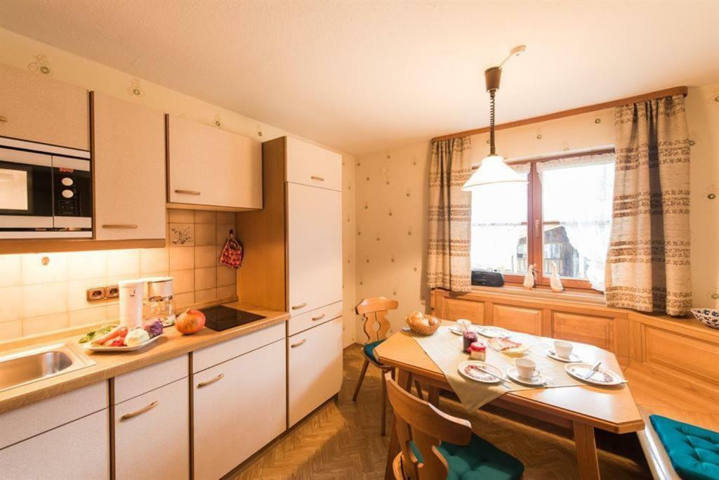 Ferienwohnung Haus Brigitte Bad Hindelang Exterior foto